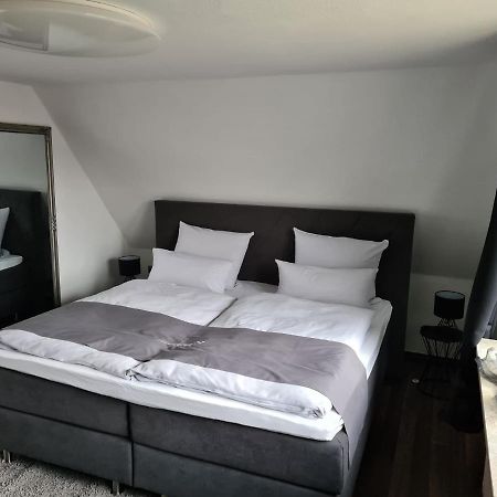 Exklusive Ferienwohnung Nahe Der Nordsee Wesselburen Eksteriør bilde